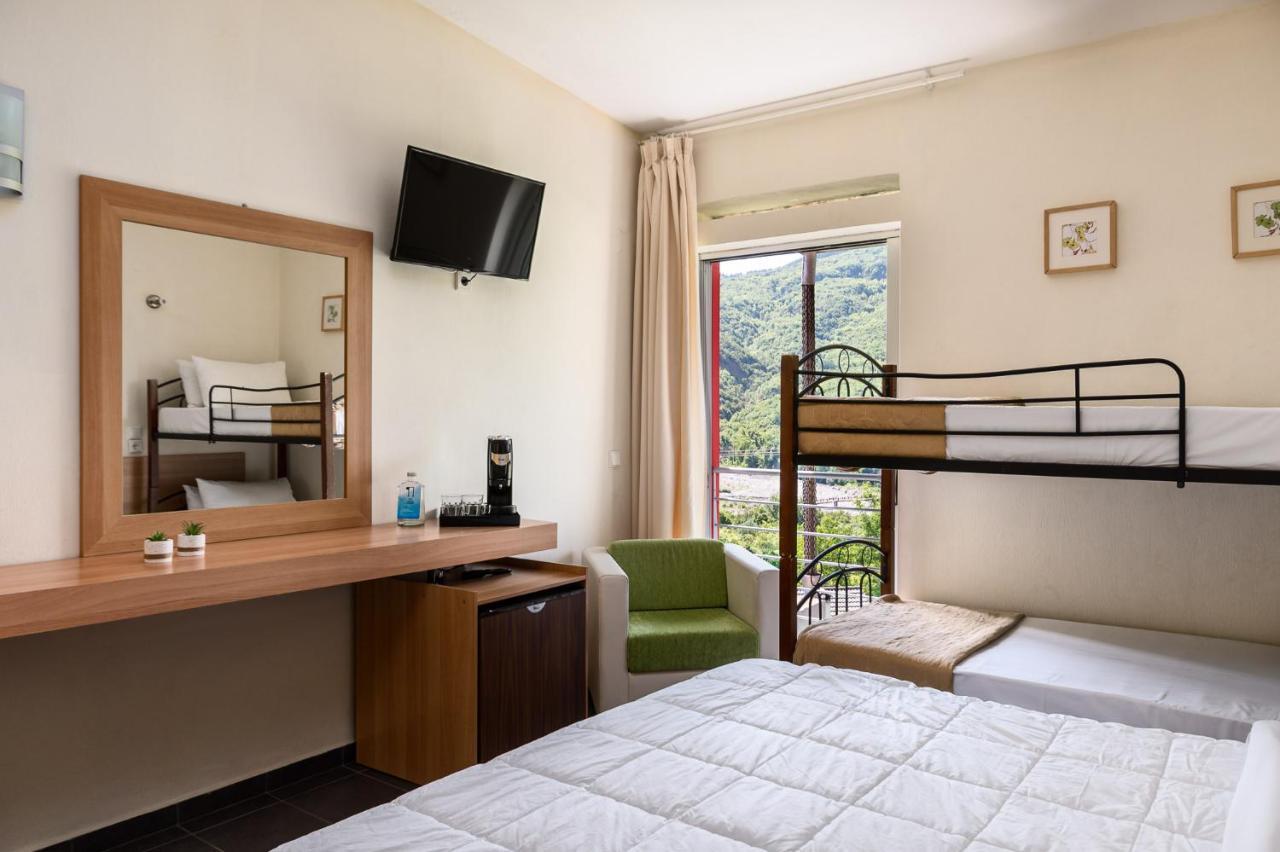 Gefiri Plakas Hotel, Tzoumerka Dış mekan fotoğraf