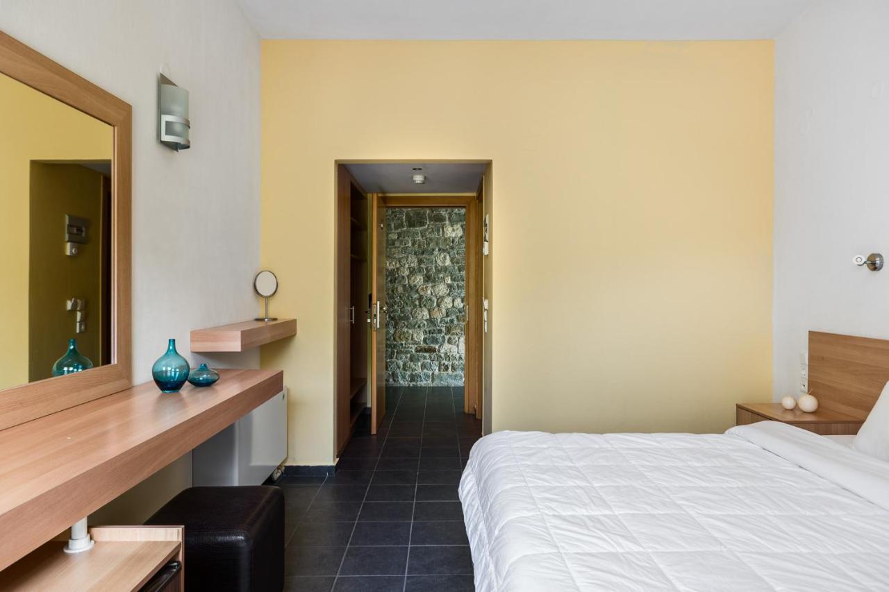 Gefiri Plakas Hotel, Tzoumerka Dış mekan fotoğraf