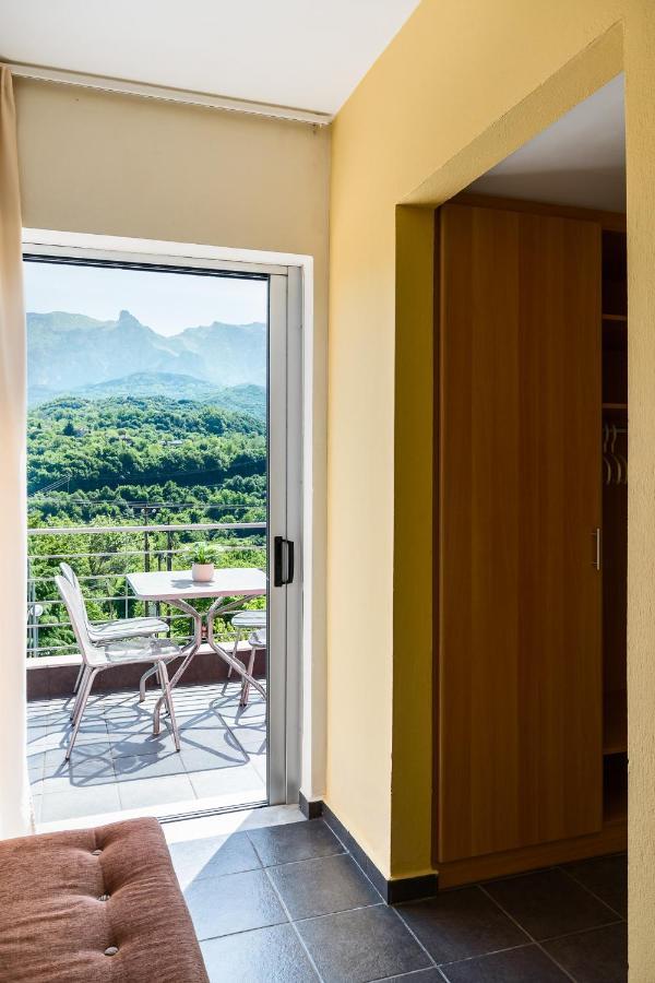 Gefiri Plakas Hotel, Tzoumerka Dış mekan fotoğraf