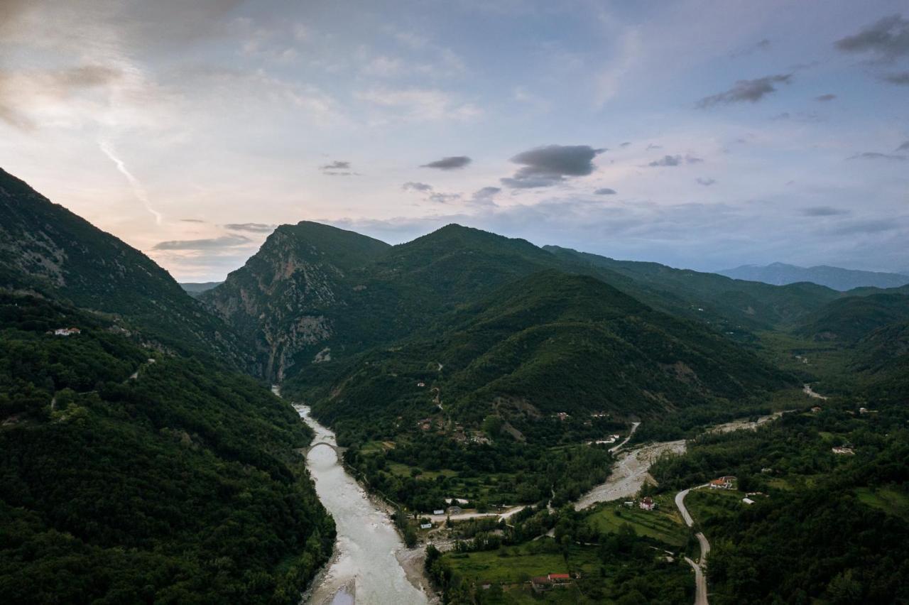 Gefiri Plakas Hotel, Tzoumerka Dış mekan fotoğraf
